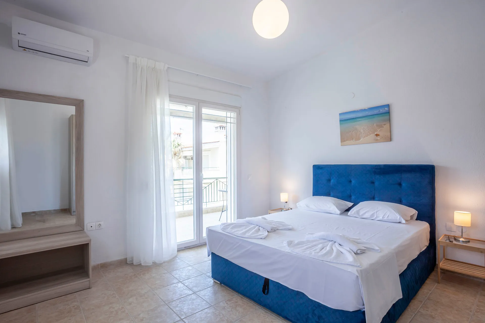 Tiara Holidays - Aris Luxury - 2 bedroom apartment with balcony - bedroom 2